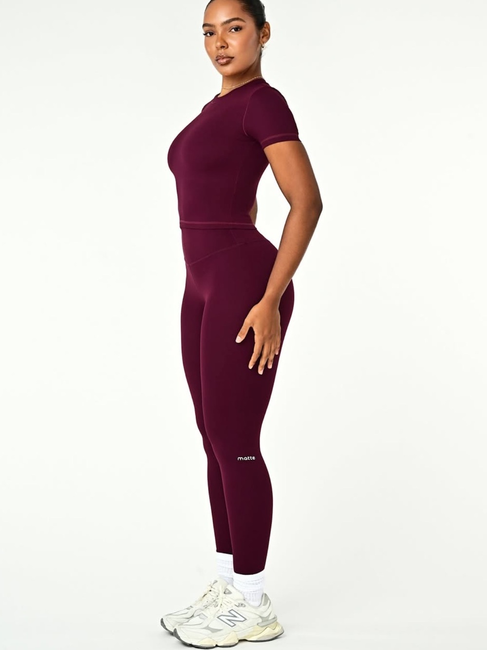 Matte Collection Essential Leggings Burgundy Small
